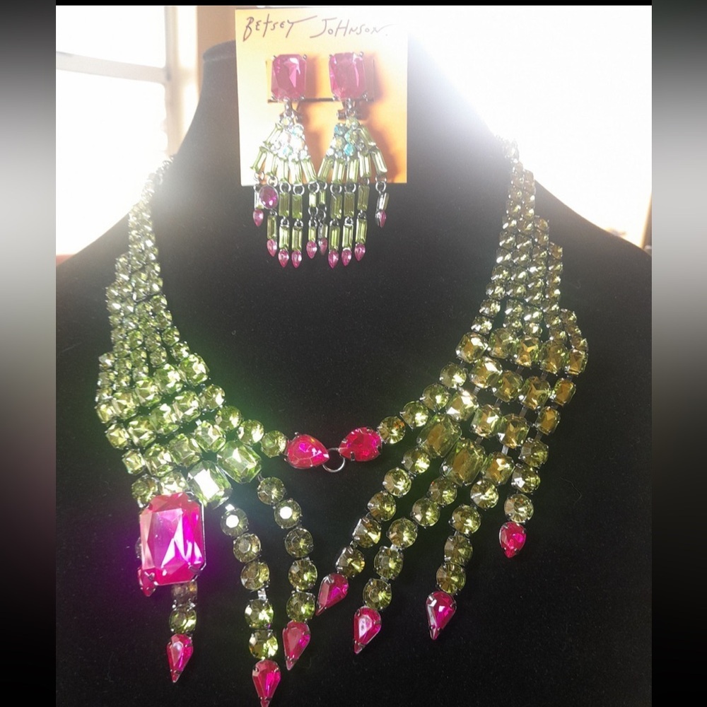 BETSEY JOHNSON SET Halloween Rich Witch Jewel Hands Necklace & Earrings NEW NWT